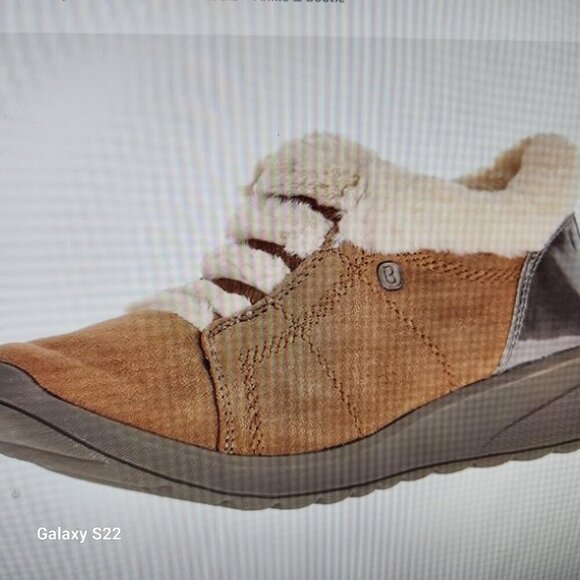 BZees Women's, Golden Shootie shoes. NIB. Size: various - Picture 11 of 11